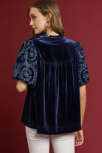 Load image into Gallery viewer, Umgee Solid Color Top with Embroidered Sleeves in Navy