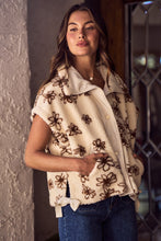 Load image into Gallery viewer, So Me Oversized Flower Sherpa Fur Vest in Brown
