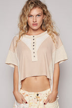 Load image into Gallery viewer, POL CROPPED Half Front Button Top in Beige Multi