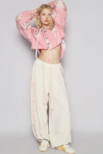 Load image into Gallery viewer, POL CROPPED Twill and Floral Print Jacket in Candy Pink