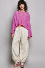 Load image into Gallery viewer, POL CROPPED Twisted Cable Thin Sweater in Berry Pink