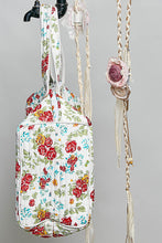 Load image into Gallery viewer, POL Contrast Piping Quilted Cotton Tote Bag in Ivory Multi