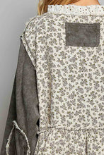Load image into Gallery viewer, POL Vintage Washed Floral Gauze Balloon Sleeve Top in Olive/Natural