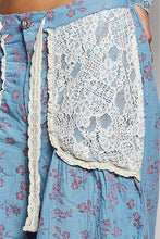 Load image into Gallery viewer, POL Printed Gauze Pants with Lace Details in