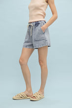 Load image into Gallery viewer, Wishlist Tencel Shorts in Denim