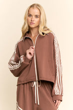 Load image into Gallery viewer, Davi & Dani Jacket and Pants Set in Mocha Brown