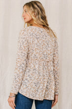 Load image into Gallery viewer, Oddi Leopard Print Top in Taupe Combo