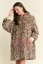 Load image into Gallery viewer, J.nna Color Block Hooded Loungewear Dress in Leopard