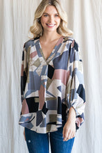 Load image into Gallery viewer, Jodifl Satin Figure Print Top in Grey