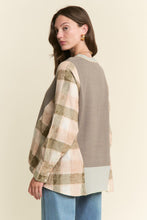 Load image into Gallery viewer, J.nna Knit Horse Print and Contrasting Plaid Top in Olive Combo
