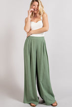 Load image into Gallery viewer, ee:some Pintuck Wide Leg Pants in Sage