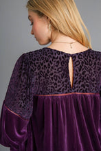 Load image into Gallery viewer, Umgee Velvet Animal Print Burnout Top in Eggplant