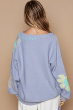 Load image into Gallery viewer, POL Floral Pattern Print Sweater in Evening Blue
