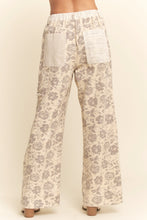 Load image into Gallery viewer, Davi & Dani Floral Start Patched Pants in Natural/D.Grey