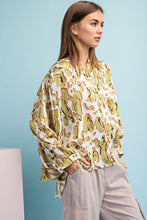 Load image into Gallery viewer, ee:some OVERSIZED Printed Dolman Sleeve Top in Avocado