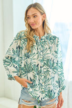 Load image into Gallery viewer, First Love Leaf Print Crinkle Button Down Top in Green