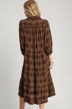 Load image into Gallery viewer, Umgee Solid Dotted Tiered Midi Dress in Brown