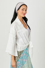 Load image into Gallery viewer, Mystree Open Front Tie Closure Textured Top in Off White