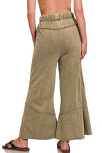 Load image into Gallery viewer, Acid Washed Exposed Seam Flare Hem Pants in Mocha Pants Zenana