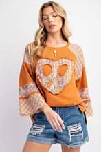 Load image into Gallery viewer, Easel Cotton Terry Knit Top with Heart Patch in Camel