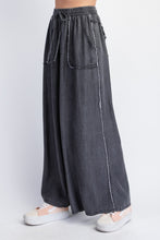 Load image into Gallery viewer, Easel Frayed Detailed Washed Chambray Palazzo Pants in Black Denim