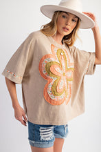 Load image into Gallery viewer, Easel Mineral Washed Cotton Top with Flower Patch in Khaki