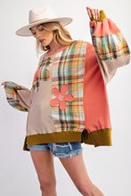 Load image into Gallery viewer, Easel Mixed Fabric Top with Daisy Patches in Coral Combo