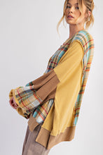 Load image into Gallery viewer, Easel Mixed Fabric Top with Daisy Patches in Mocha Combo FINAL SALE