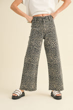 Load image into Gallery viewer, Miou Muse Leopard Print Pants
