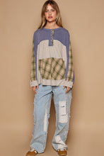 Load image into Gallery viewer, POL Knit Cotton and Plaid Print Top in Cornflower Blue
