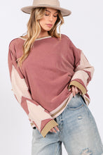 Load image into Gallery viewer, Sage+Fig French Terry Top with Star Appliques in Magenta Pink