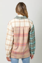 Load image into Gallery viewer, Mystree Mixed paid Color Block Shacket in Ivory/Oat