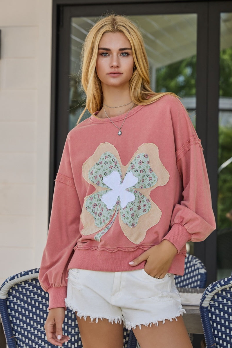 Oddi Solid Color Sweatshirt with Mixed Print Front Clover Patch in