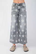 Load image into Gallery viewer, Easel Denim Star Printed Cropped Jeans in Black Denim