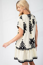 Load image into Gallery viewer, GiGio Bold Print Mini Dress in Cream