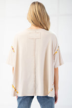 Load image into Gallery viewer, Easel OVERSIZED Flower Patch Mineral Washed Knit Top in Light Khaki