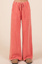 Load image into Gallery viewer, Mittoshop French Terry Mineral Washed Pants in Fusion Coral