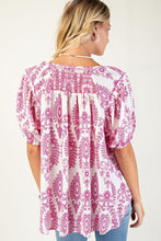 Load image into Gallery viewer, GiGio Printed Smocked Front and Back Top in Pink