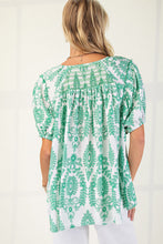 Load image into Gallery viewer, GiGio Printed Smocked Front and Back Top in Green
