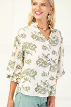 Load image into Gallery viewer, GiGio Printed Button Down Front Top in Sage