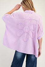 Load image into Gallery viewer, Easel OVERSIZED Cotton Gauze Top with Raised Flower Patches in Lavender