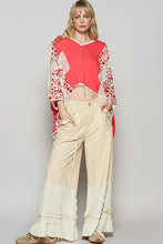 Load image into Gallery viewer, POL Oversized Contrasting Pattern Top in Peach Echo