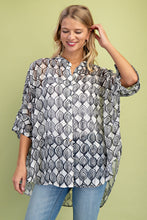 Load image into Gallery viewer, GiGio OVERSIZED Printed Sheer Lurex Button Down Top in Ivory