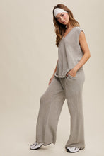 Load image into Gallery viewer, Listicle Soft Knit Lounge Set in Heather Grey