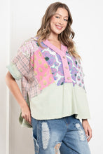 Load image into Gallery viewer, BlueVelvet OVERSIZED Contrasting V Neck Top in Mint-Multi