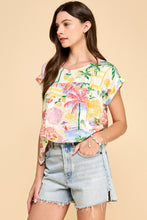 Load image into Gallery viewer, Les Amis Abstract Print Top in Coral