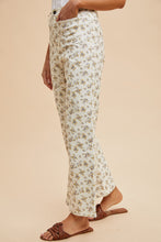 Load image into Gallery viewer, AnnieWear Ditsy Floral Print Wide Leg Jeans in Ivory