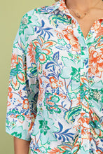 Load image into Gallery viewer, GiGio Floral Print Ruched Front Top in Mint