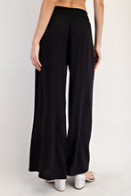 Load image into Gallery viewer, ee:some Linen Blend Pants in Black