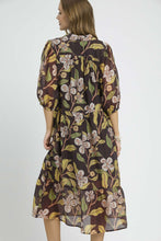 Load image into Gallery viewer, Umgee Lightweight Bold Floral Print Midi Dress in Brown Mix